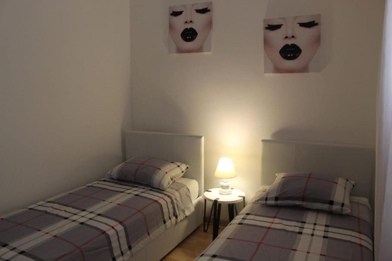 Villa Brajkovic Vodice Esterno foto